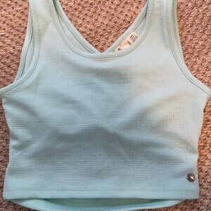 Roxy Athletic Workout Shirt Size Medium